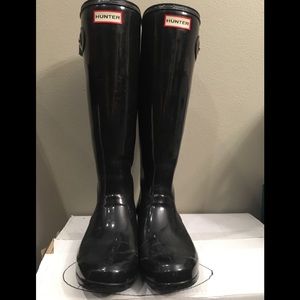 Glossy Black Hunter Boots